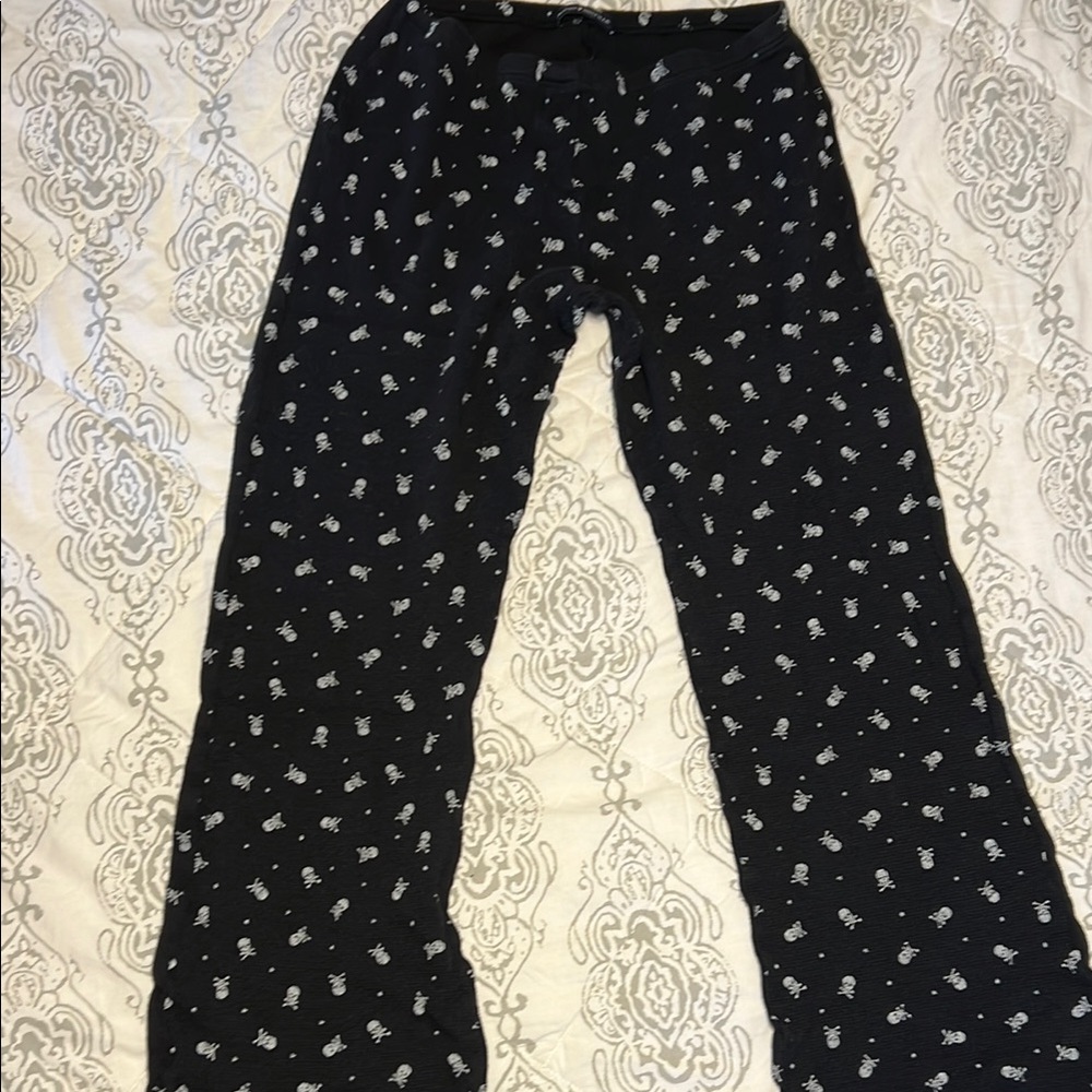 Brandy Melville Black Pajama Pants with White Skull Pattern